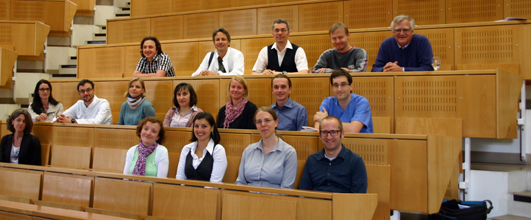 Die MUI-START-ProjektleiterInnen mit Forschungs-Vizerektor Univ.-Prof. Dr. Günther Sperk (re.hinten) MUI-START_2013.jpg