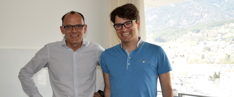 v.l.: Stefan Kiechl und Peter Willeit forschen mit großen Datennmengen. Foto:MUI/Heidegger NEWS_Kiechl_Willeit Lancet