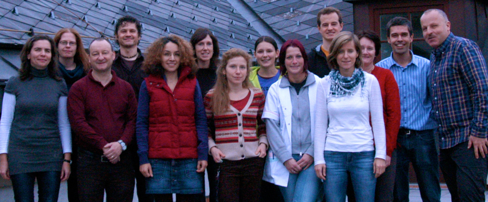 Die Arbeitsgruppe um Univ.-Prof. Gottfried Baier (re.). News_AG_Baier.jpg