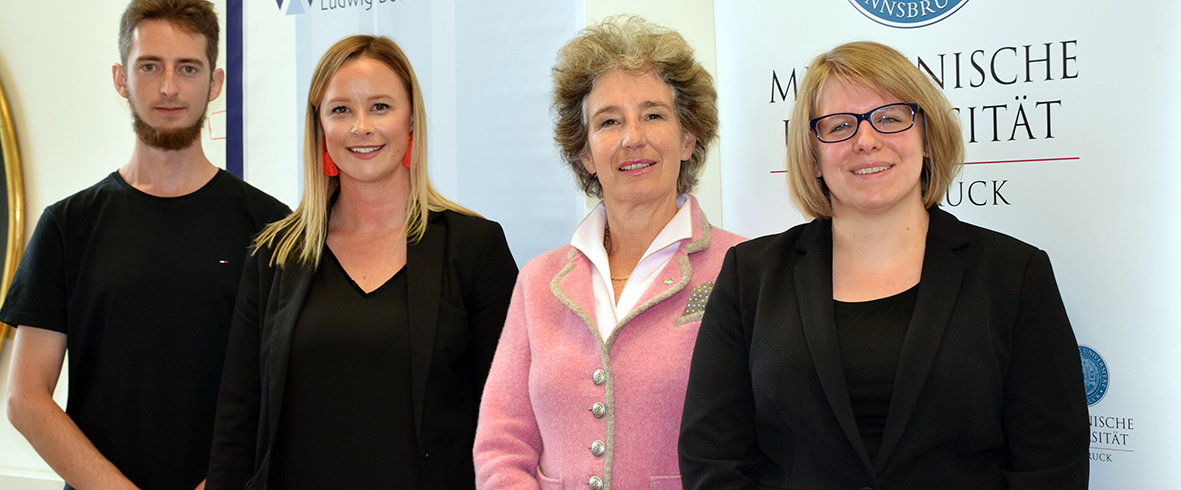 v.li: Daniel Purtscheller, Jean Paul, Christine Bandtlow, Raphaela Kaisler (Foto:MUI/Schönherr) Village_NEWS-Purtscheller_Paul_Bandtlow_Kaisler-cMUI.jpg