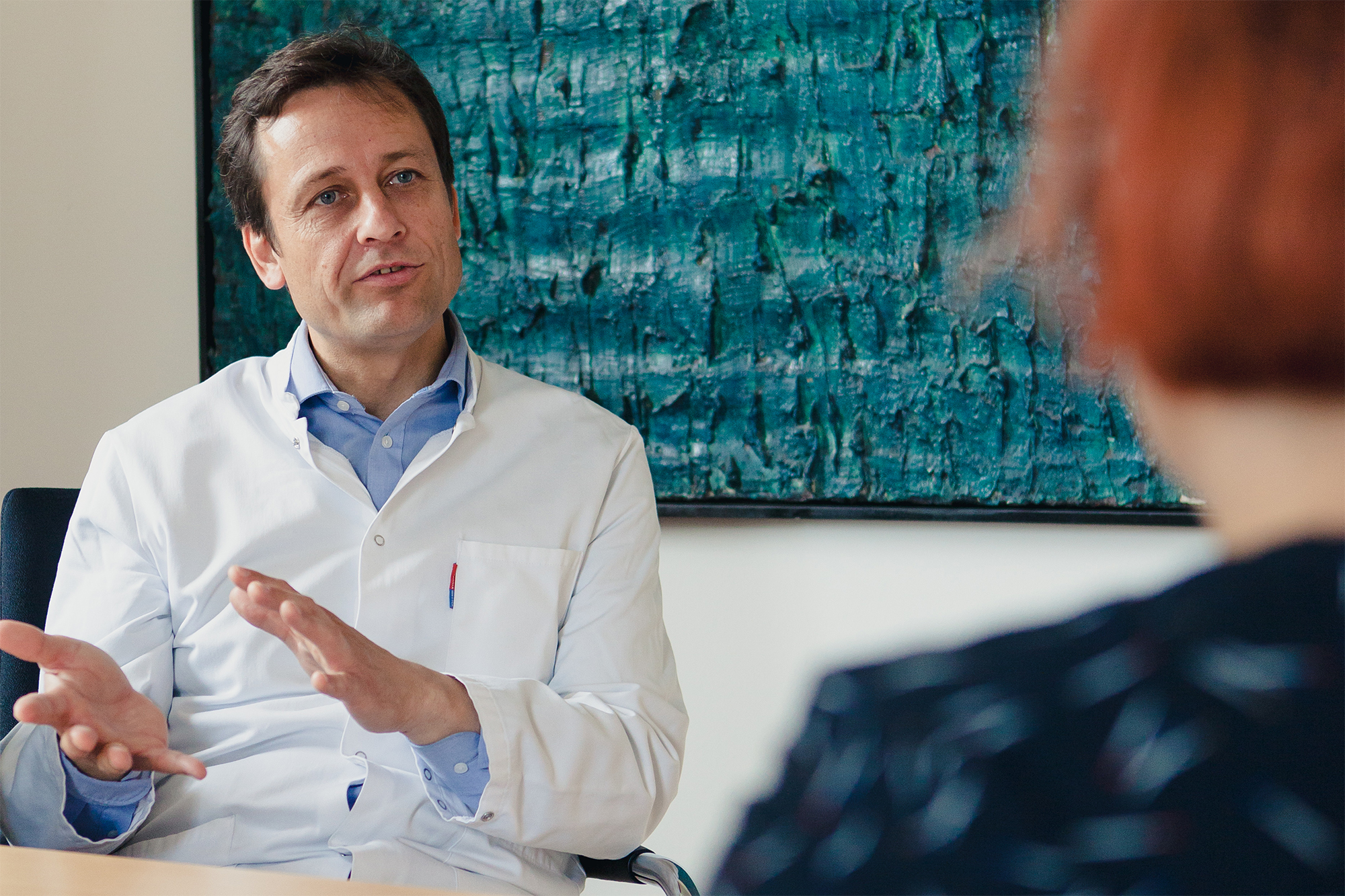 Covid-19  Haut: Vom Nesselausschlag bis zu Covid-Zehen, es gibt noch viele offene Fragen