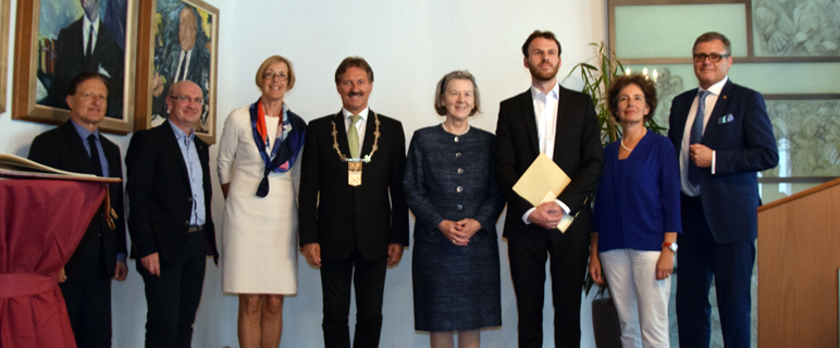 Prof. Ernst Brandl-Preis für jungen Pädiater Georg-Friedrich Vogel