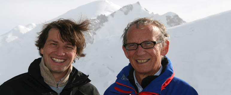 Zwei der vier Autoren der neuen Forschungsarbeit, v.l.: PD Dr. Peter Paal von der Univ.-Klinik für Änästhesie und Intensivmedizin der Medizinischen Universität Innsbruck und PD Dr. Hermann Brugger vom Institut für Alpine Notfallmedizin der EURAC in Bozen.(Foto: privat)
news_brugger_paal.jpg