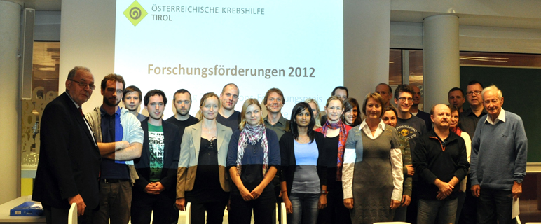 Die diesjährigen Förderungen der Krebshilfe Tirol wurden kürzlich im Rahmen des „Onkologischen Kolloquiums“ übergeben. news_krebshilfe2012.jpg