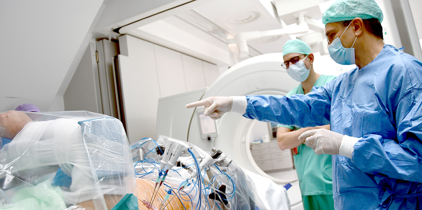 Stereotaktische Radiofrequenzablation: Innovative Tumorbehandlung lockt US-Mediziner nach Tirol