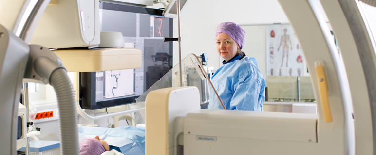 Die Innsbrucker Univ.-Klinik für Neuroradiologie (Direktorin: Elke Gizweski) ist das Leadzentrum für die Durchführung der klinischen Studie TENSION in Österreich. Foto: MUI/F. Lechner. tension_news_2019_2.jpg