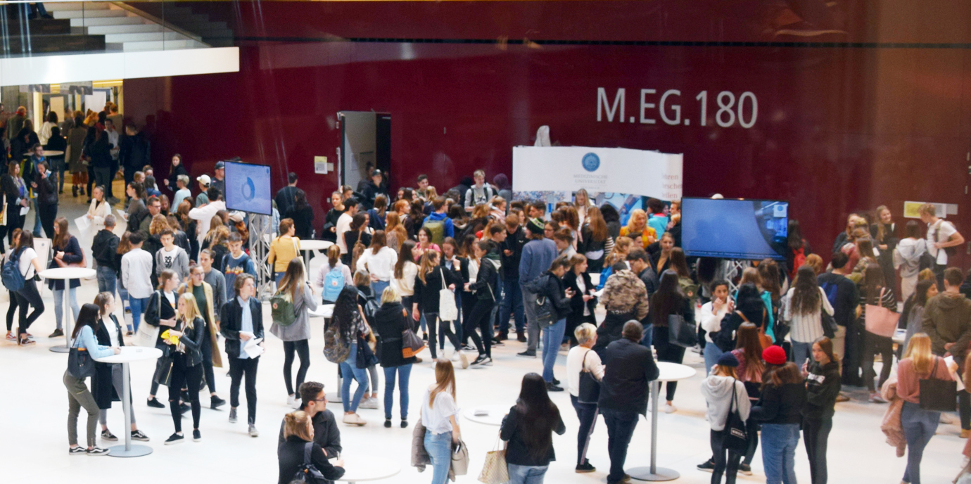 Tag der offenen Tür an acht Tiroler Hochschulen