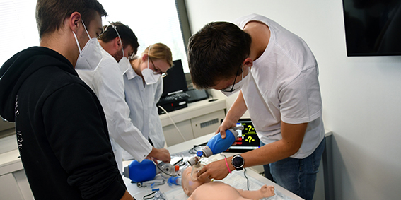 Skills Lab: Tag der offenen Tür