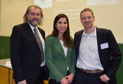 Organisator Wilhelm Eisner, Sprecherin der Deutschen Gesellschaft für Neurochirurgie Veerle Visser-Vandewalle und Klinikdirektor Claudius Thomé. Organisator Wilhelm Eisner, Sprecherin der Deutschen Gesellschaft für Neurochirurgie Veerle Visser-Vandewalle und Klinikdirektor Claudius Thomé.